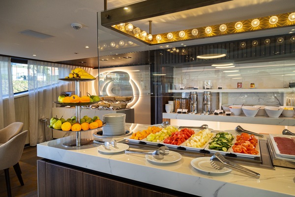 Travelmarvel CAPELLA Dining Expires Aug 2029 5.jpg